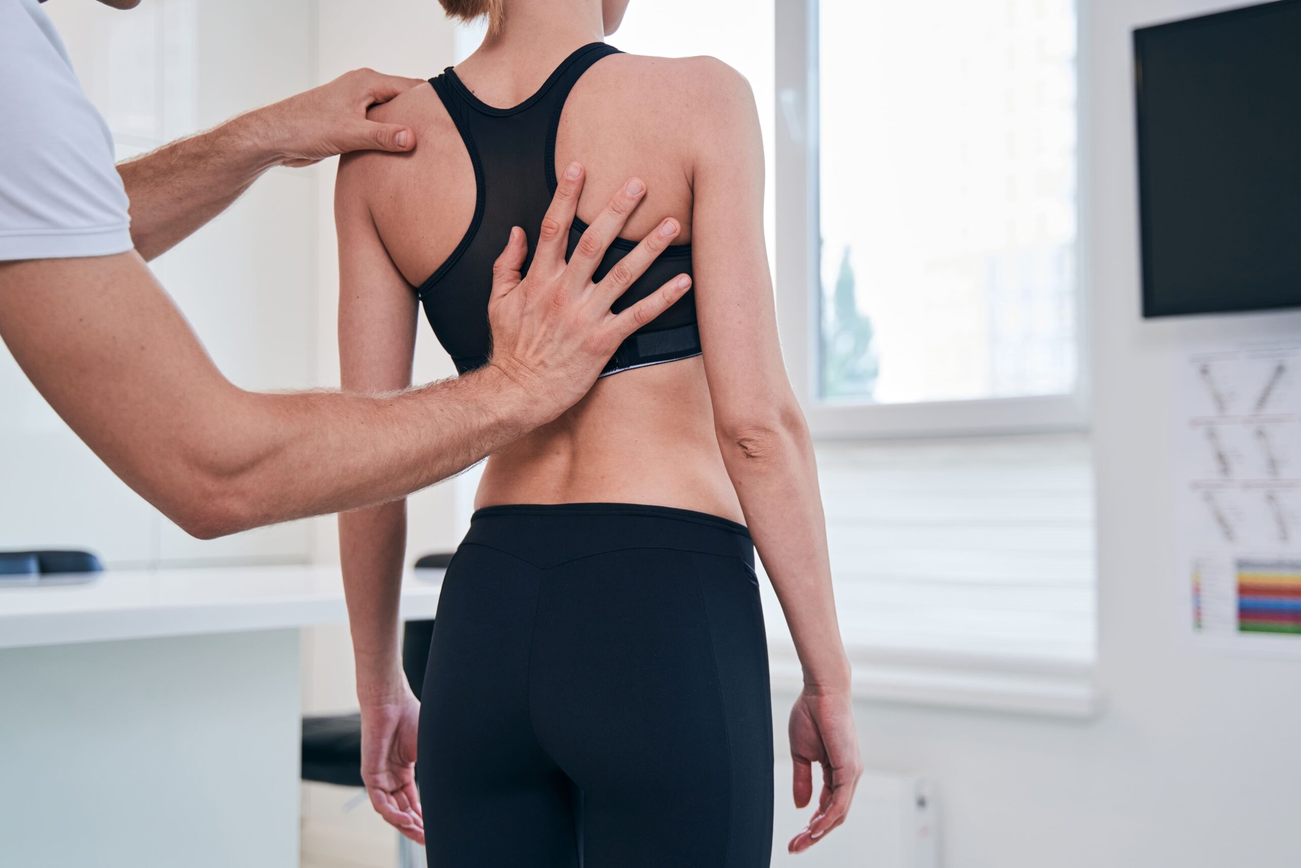 Correzione posturale osteopatia tagliati